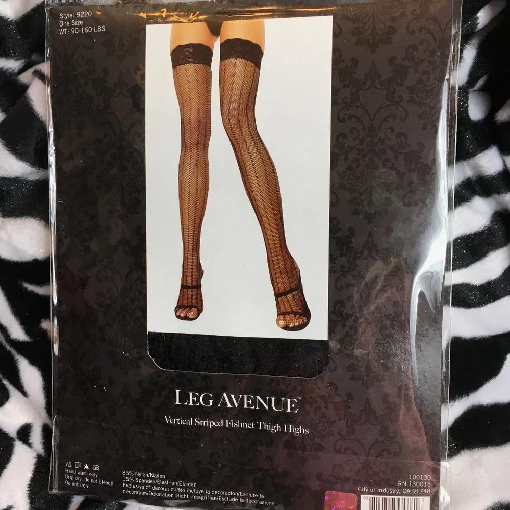 *LEG AVENUE #9220 Thigh Highs Vertical Stripe Fishnet Discontinued NOS NWT